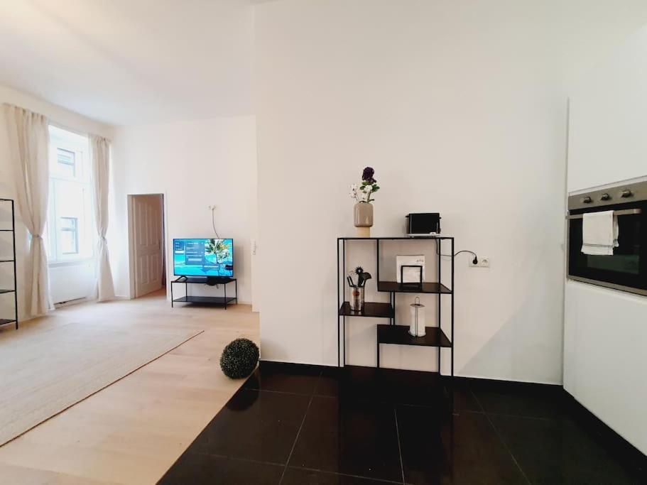 Savoir Vivre Apartments Rosinagasse Виена Екстериор снимка
