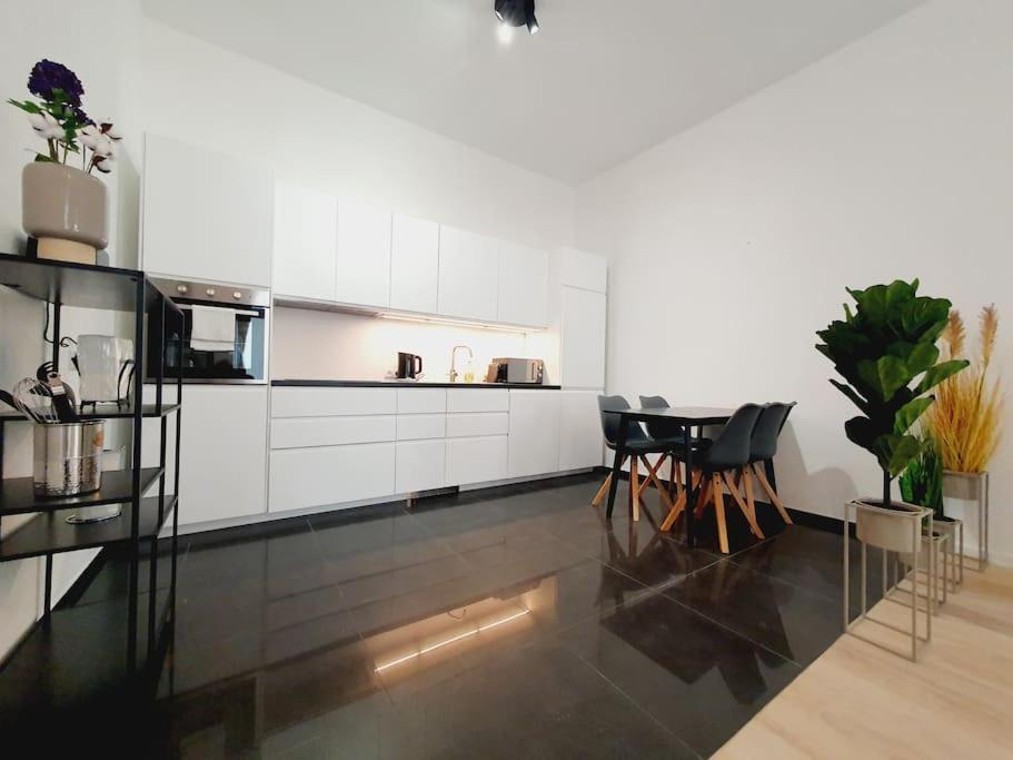 Savoir Vivre Apartments Rosinagasse Виена Екстериор снимка