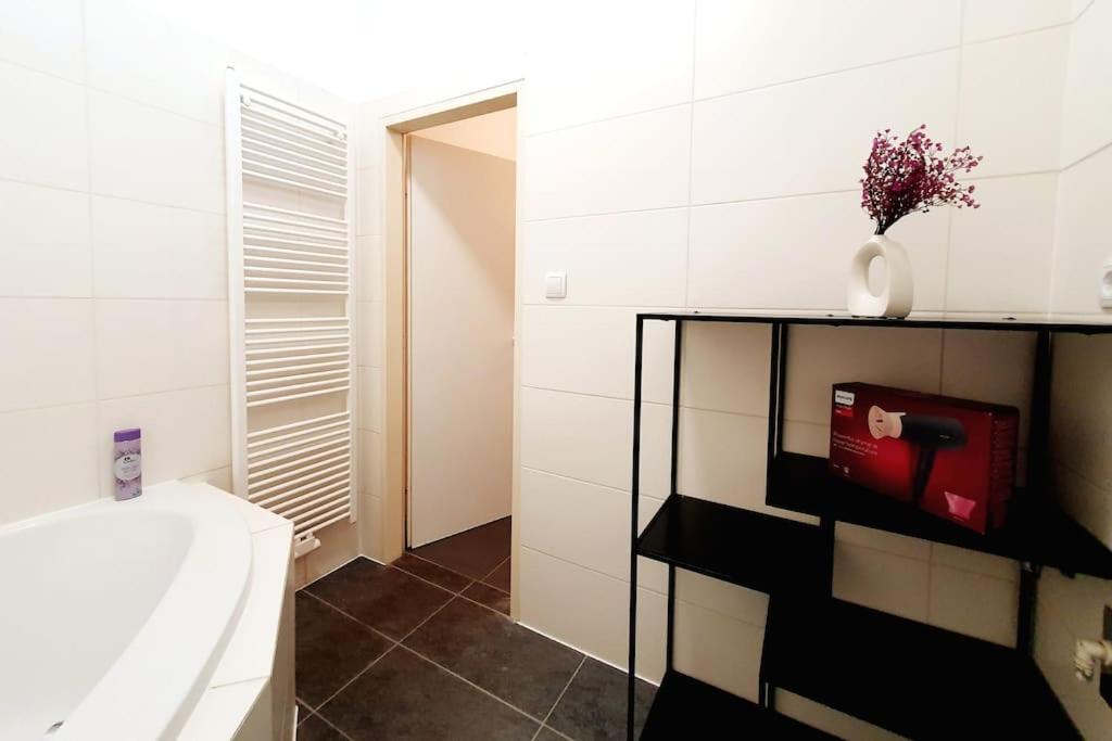 Savoir Vivre Apartments Rosinagasse Виена Стая снимка